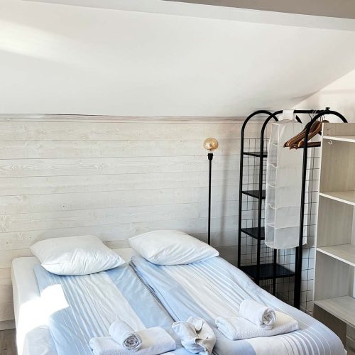 appartement-4-personnes-hotel-la-bastide-st-clair-5.jpg